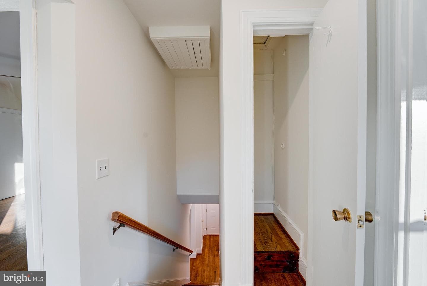 24049 Village Road photo 39