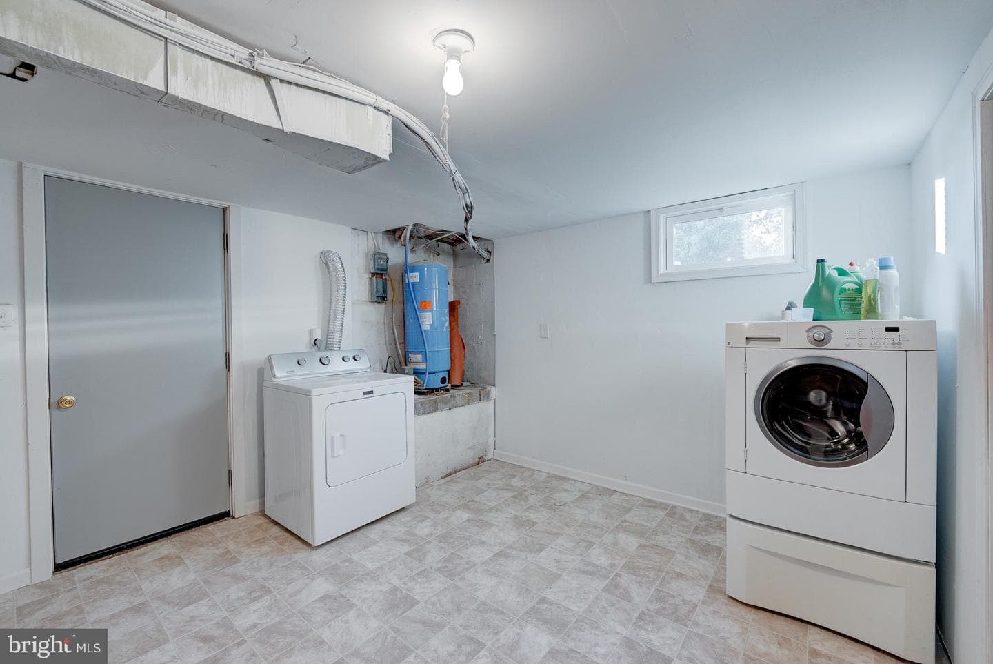 24049 Village Road photo 44