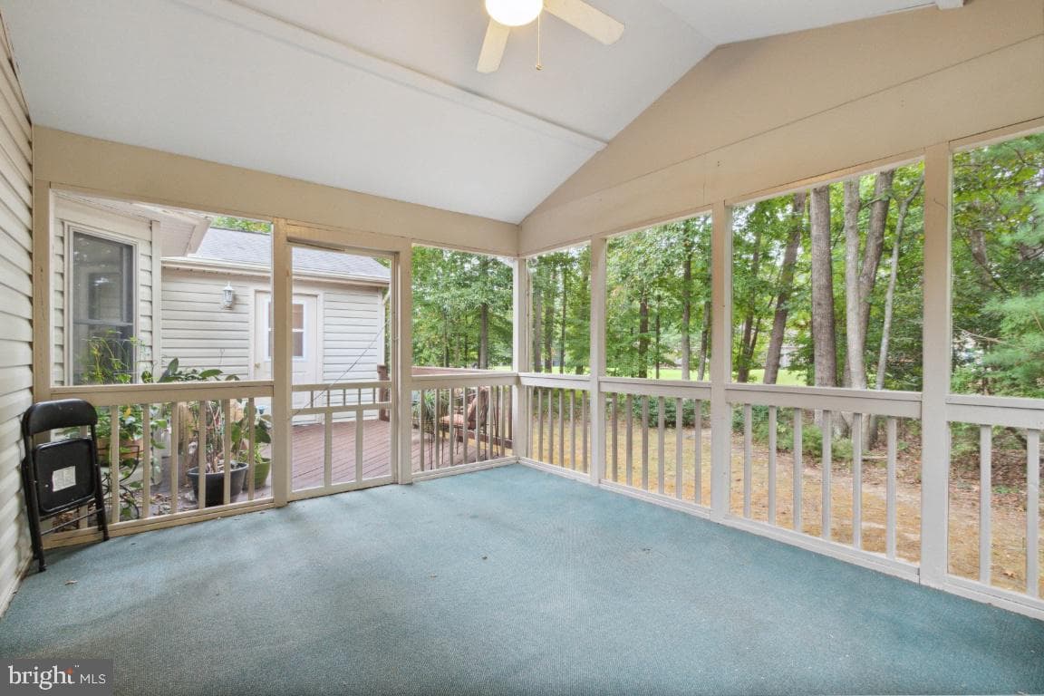 4004 Lakeview Parkway photo 22