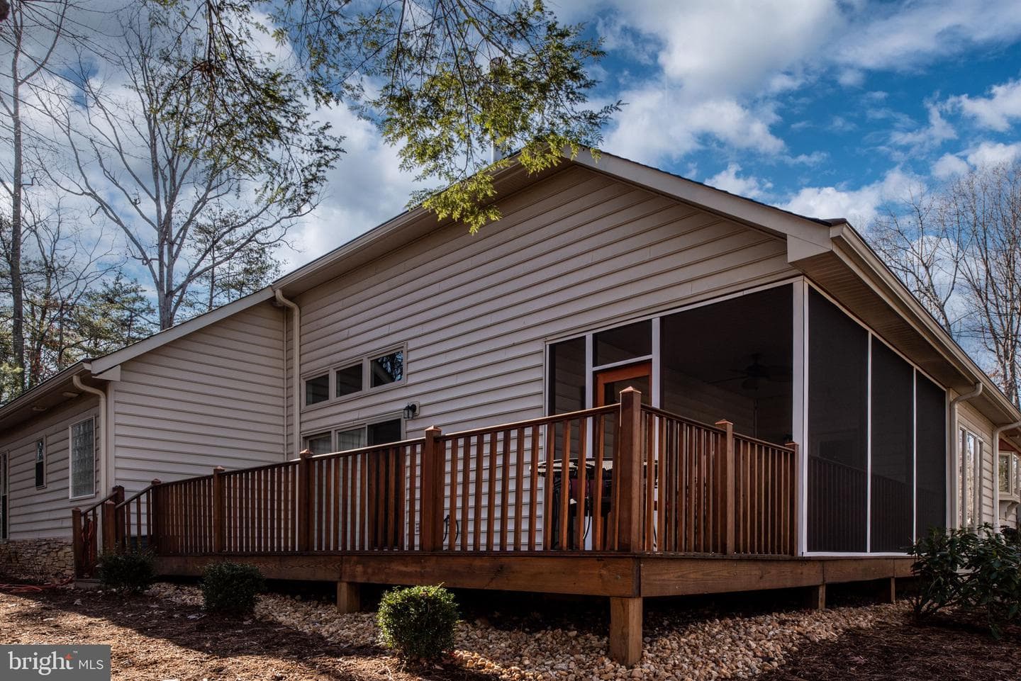 105 Elm Court photo 47