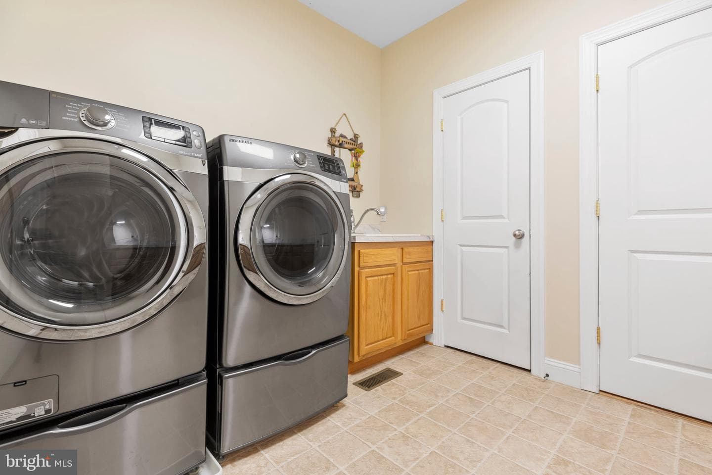 33227 Colonial Lane photo 23