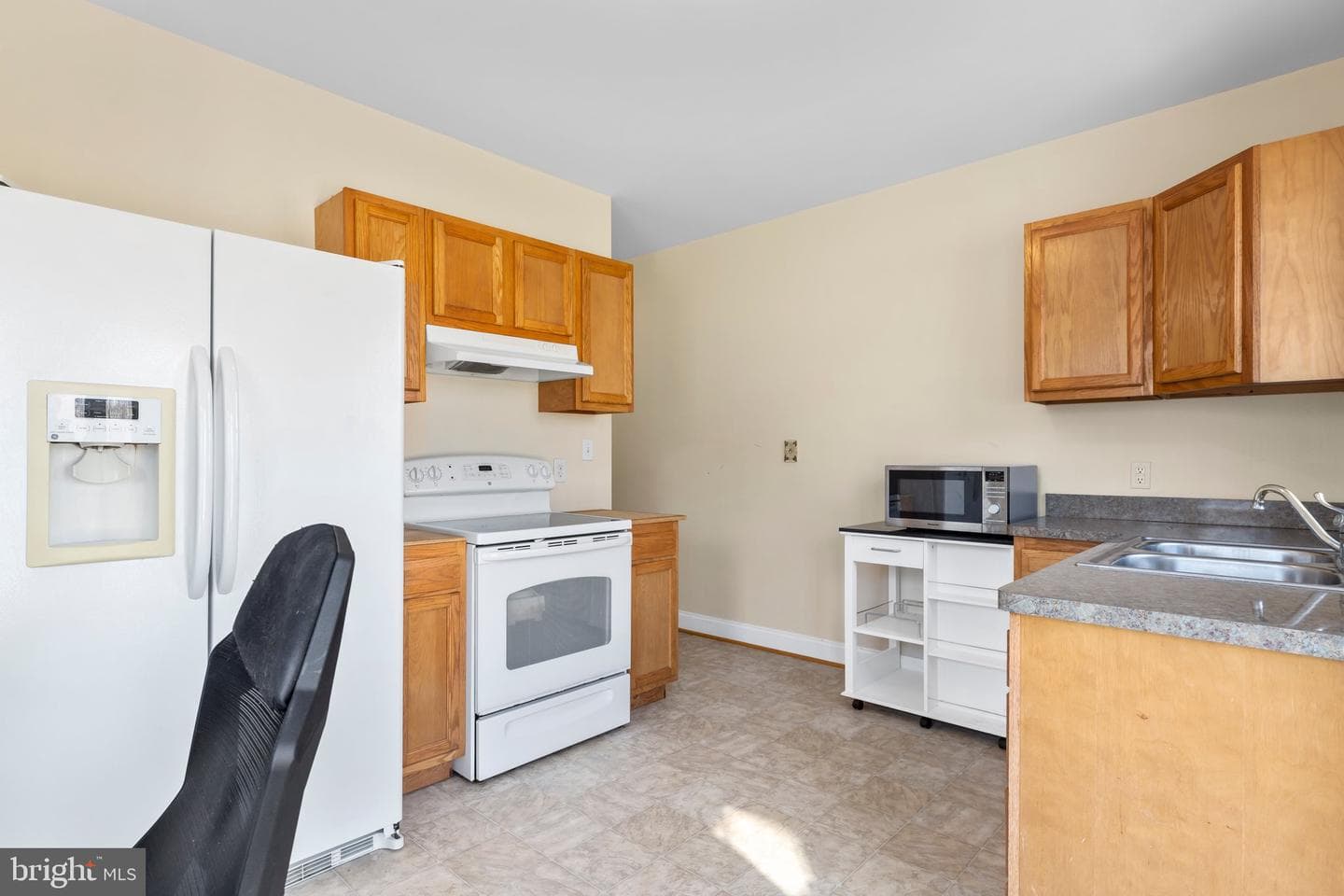 33227 Colonial Lane photo 42