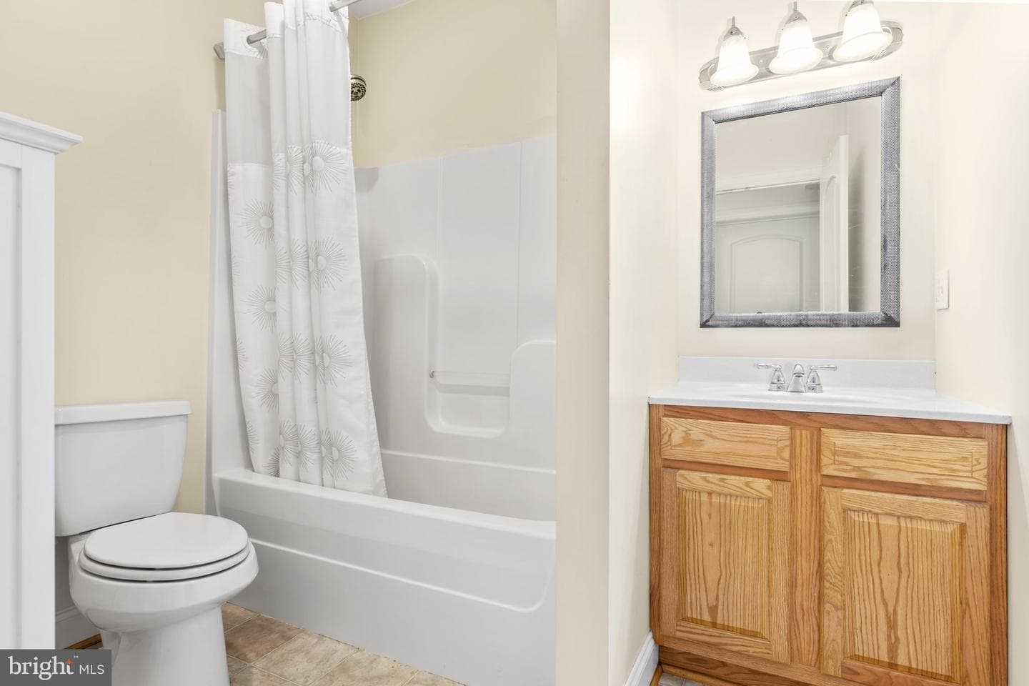 33227 Colonial Lane photo 44