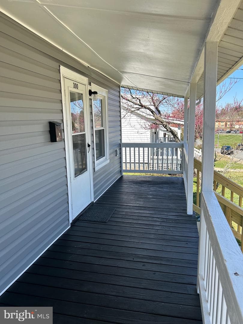 300 Belleview Avenue photo 3