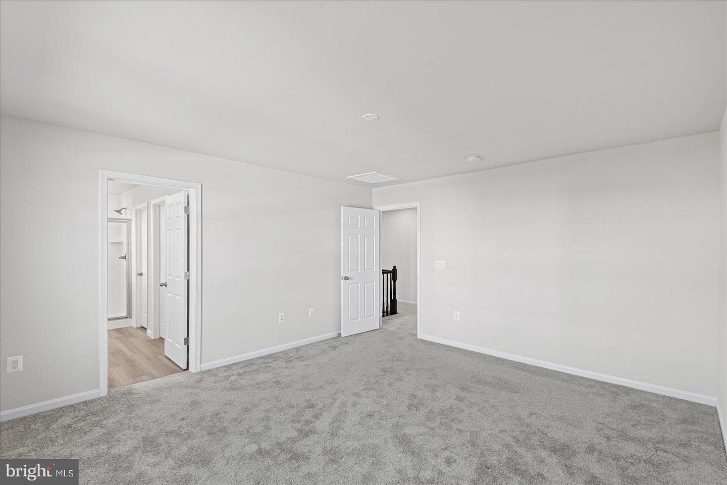 407 Meadows Drive photo 15