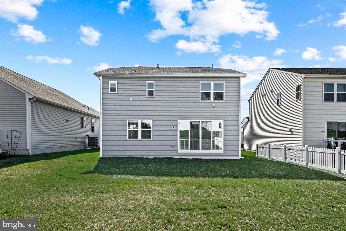 407 Meadows Drive photo 25