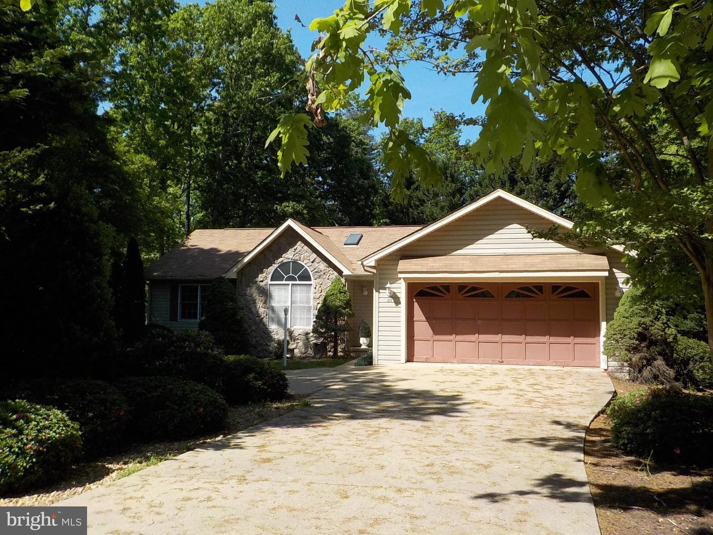 521 Mt Pleasant Drive photo 17
