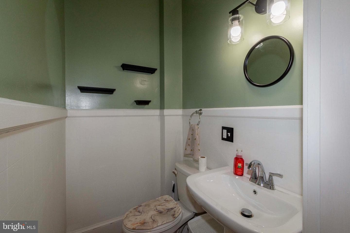 16225 Monrovia Road photo 48