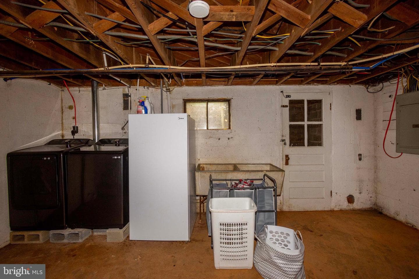 16225 Monrovia Road photo 50