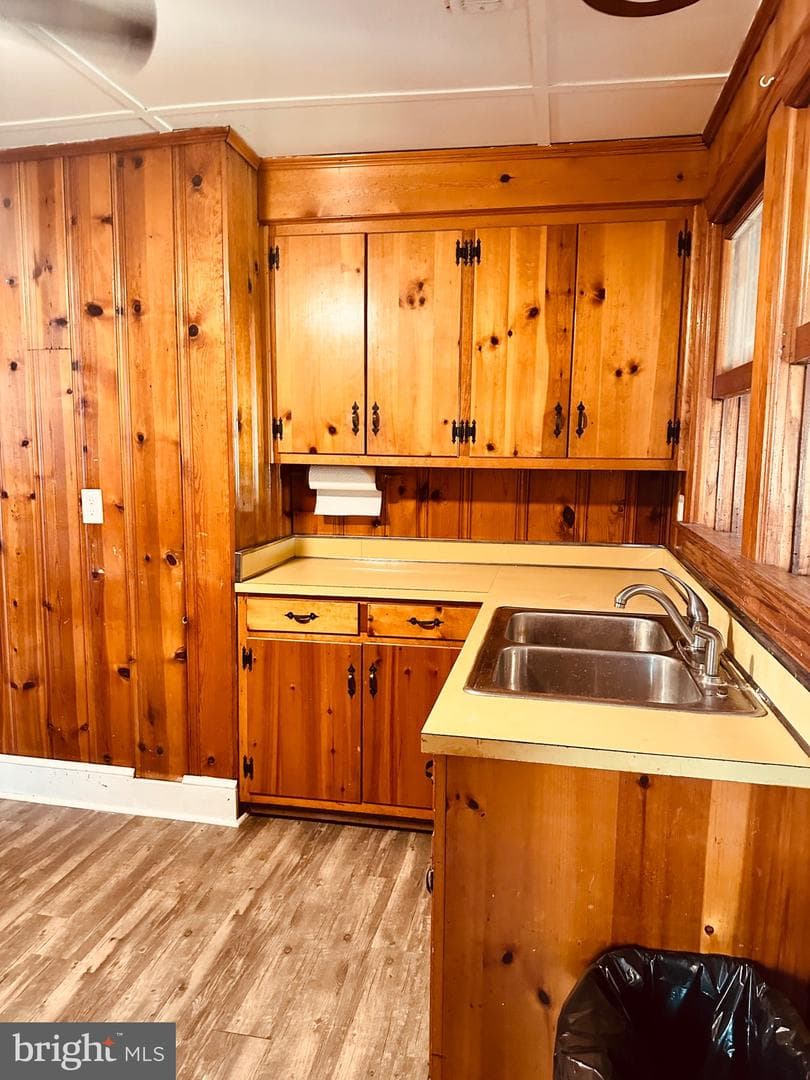 23334 Village Road photo 25