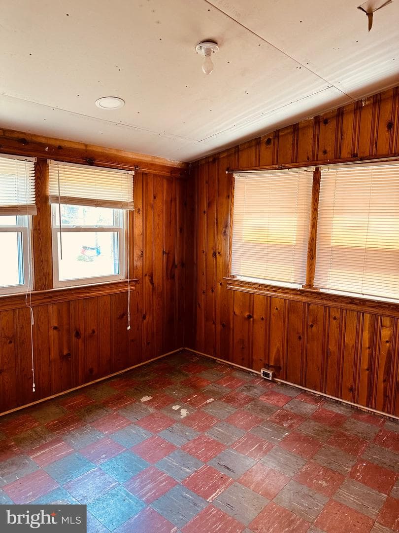 23334 Village Road photo 30