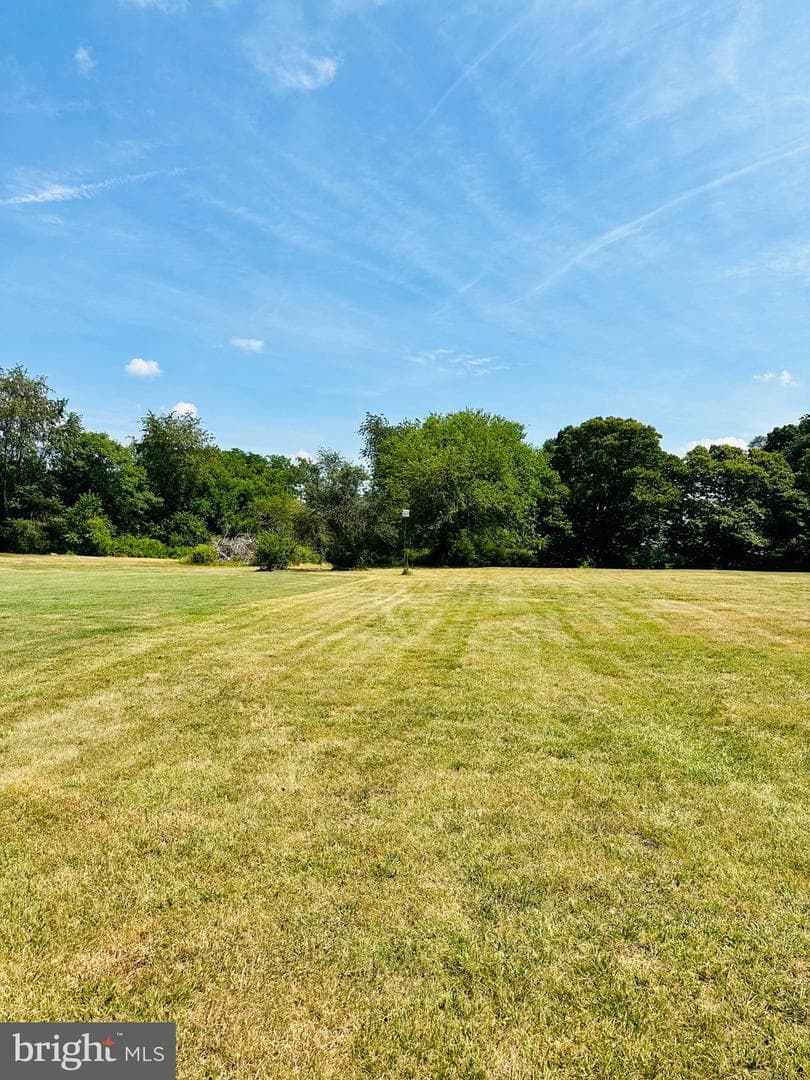 23334 Village Road photo 7