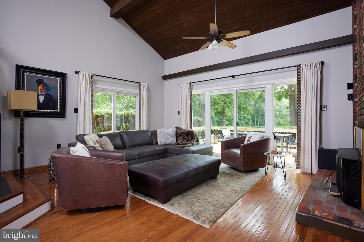 111 Chesterfield Court photo 10