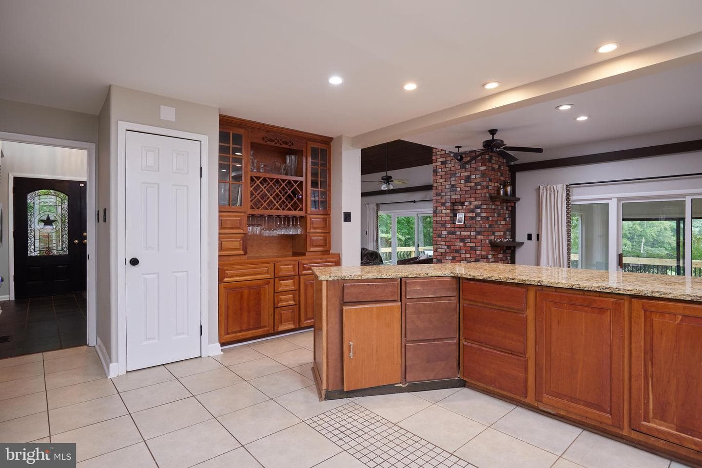111 Chesterfield Court photo 21