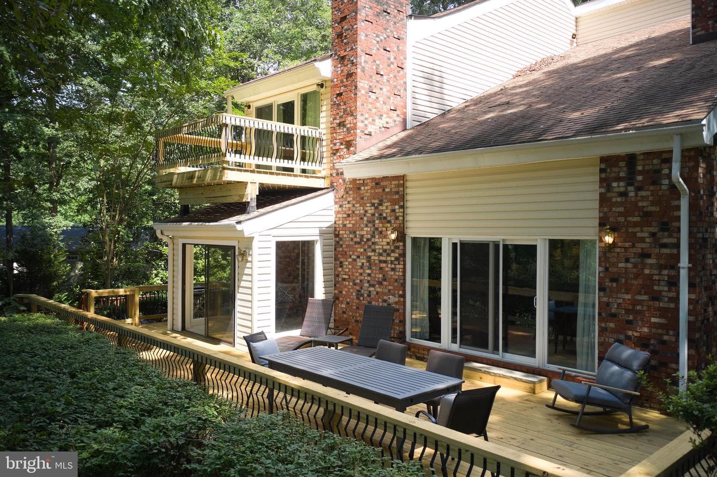 111 Chesterfield Court photo 26
