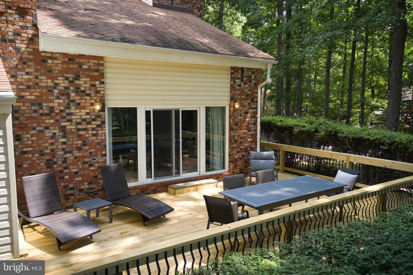 111 Chesterfield Court photo 27