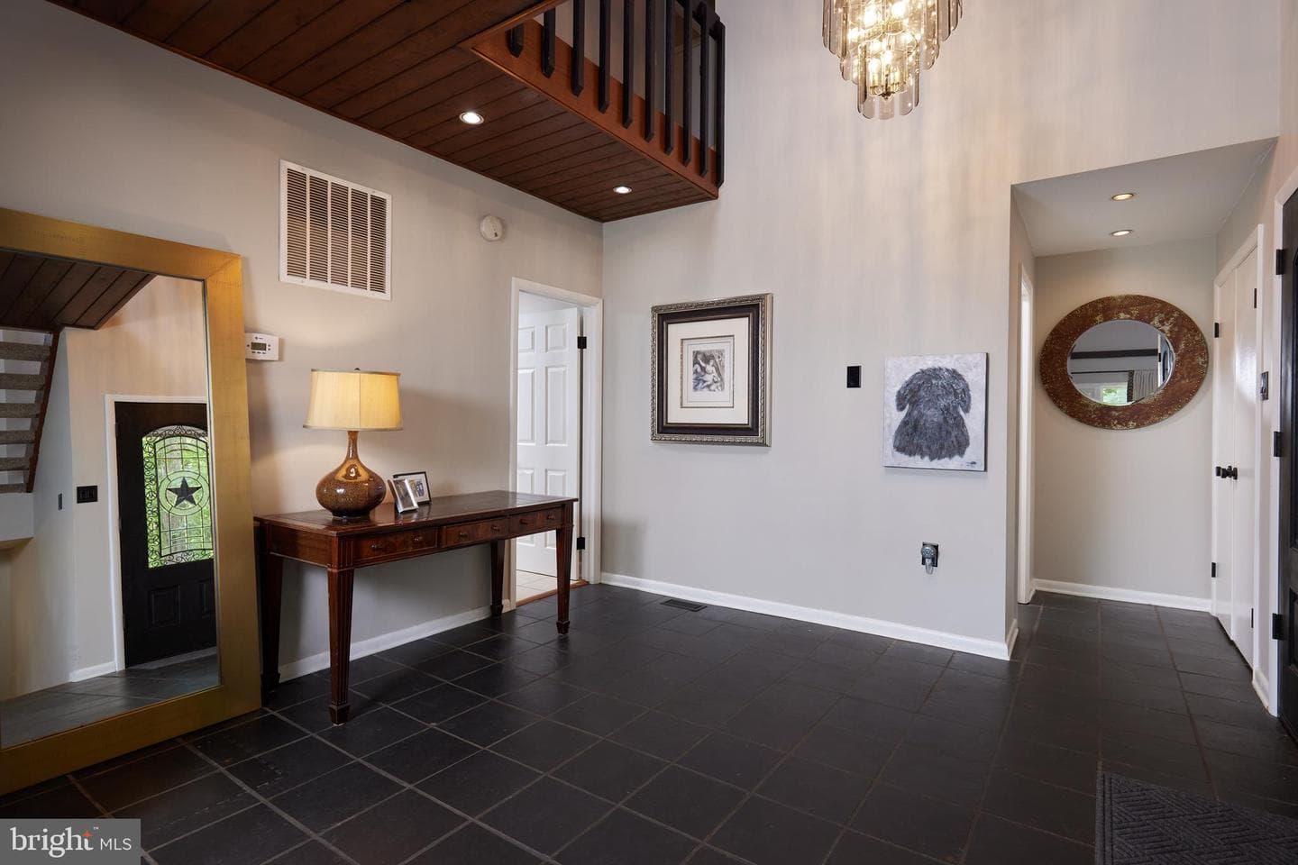 111 Chesterfield Court photo 4