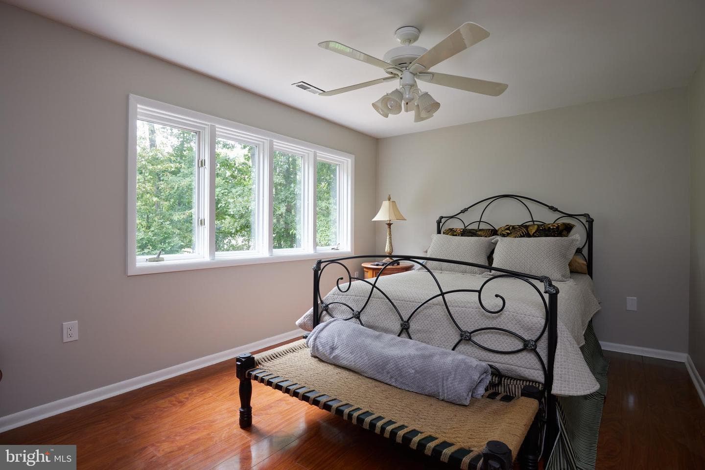 111 Chesterfield Court photo 42
