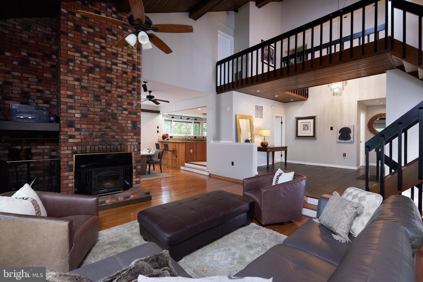 111 Chesterfield Court photo 8