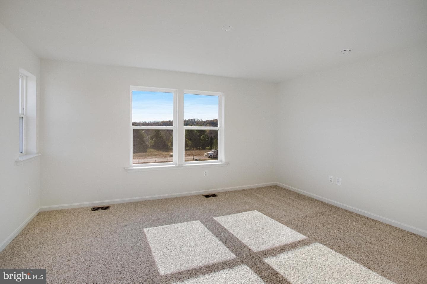 620 Clover Lane photo 23