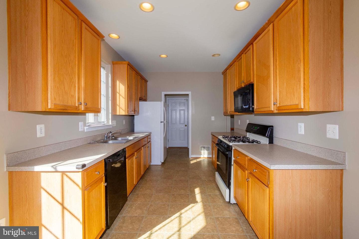 35498 Somerset Ridge Road photo 22