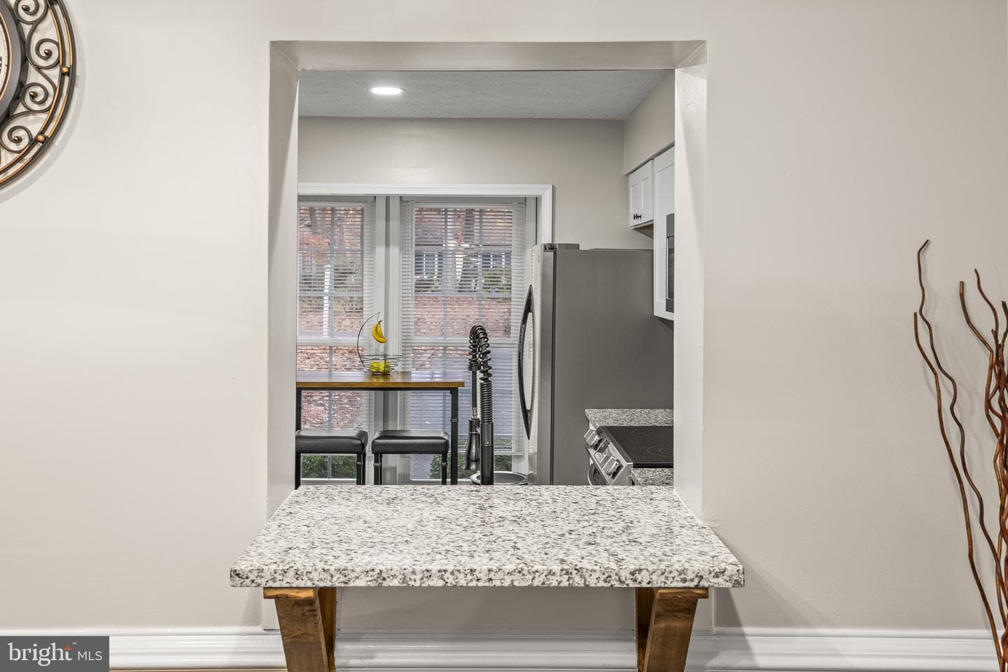 517 Mt Pleasant photo 22