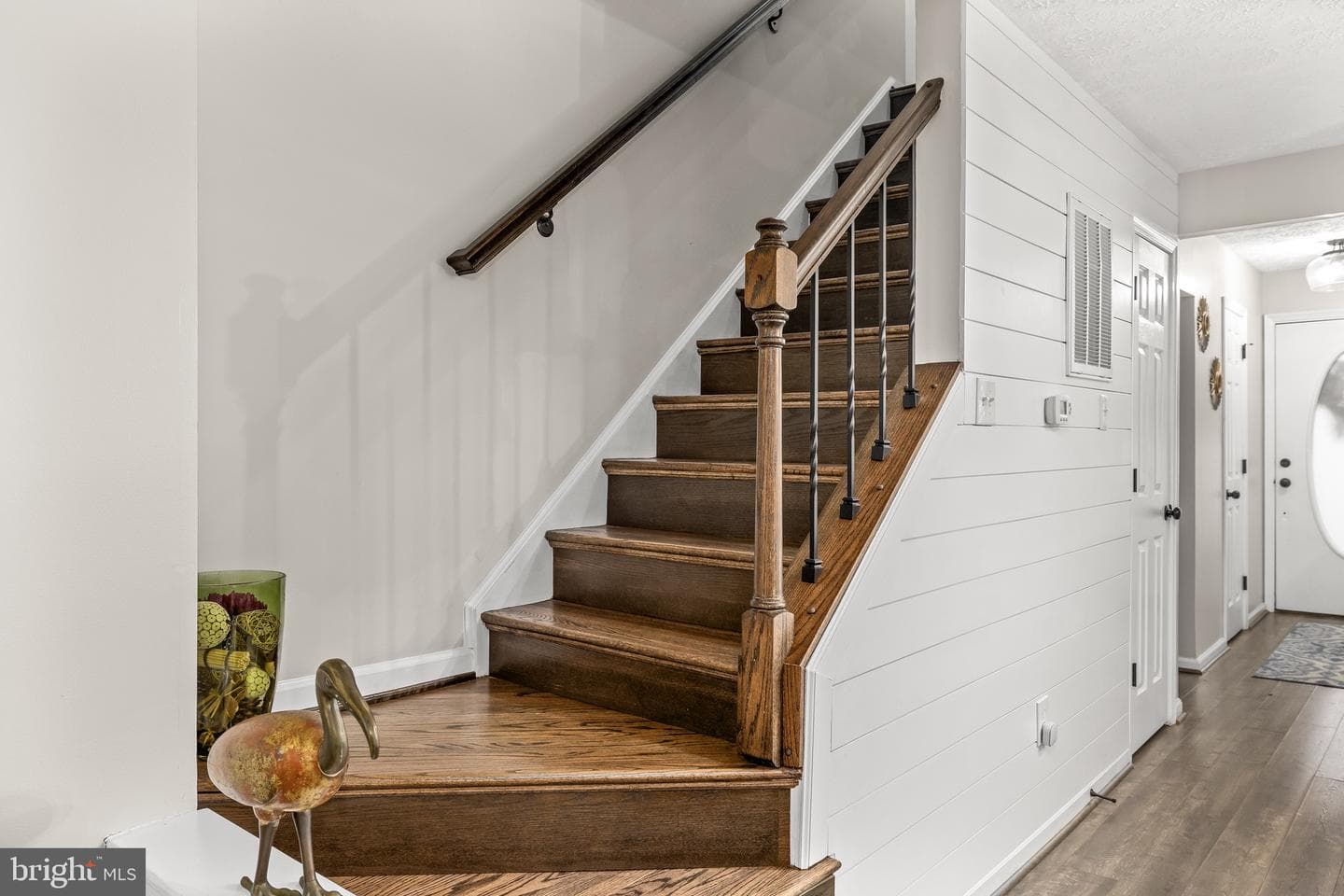 517 Mt Pleasant photo 33