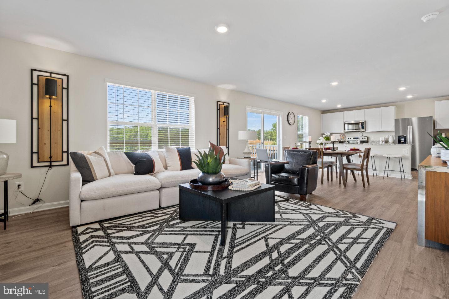 2392 Misty Meadow Lane photo 3