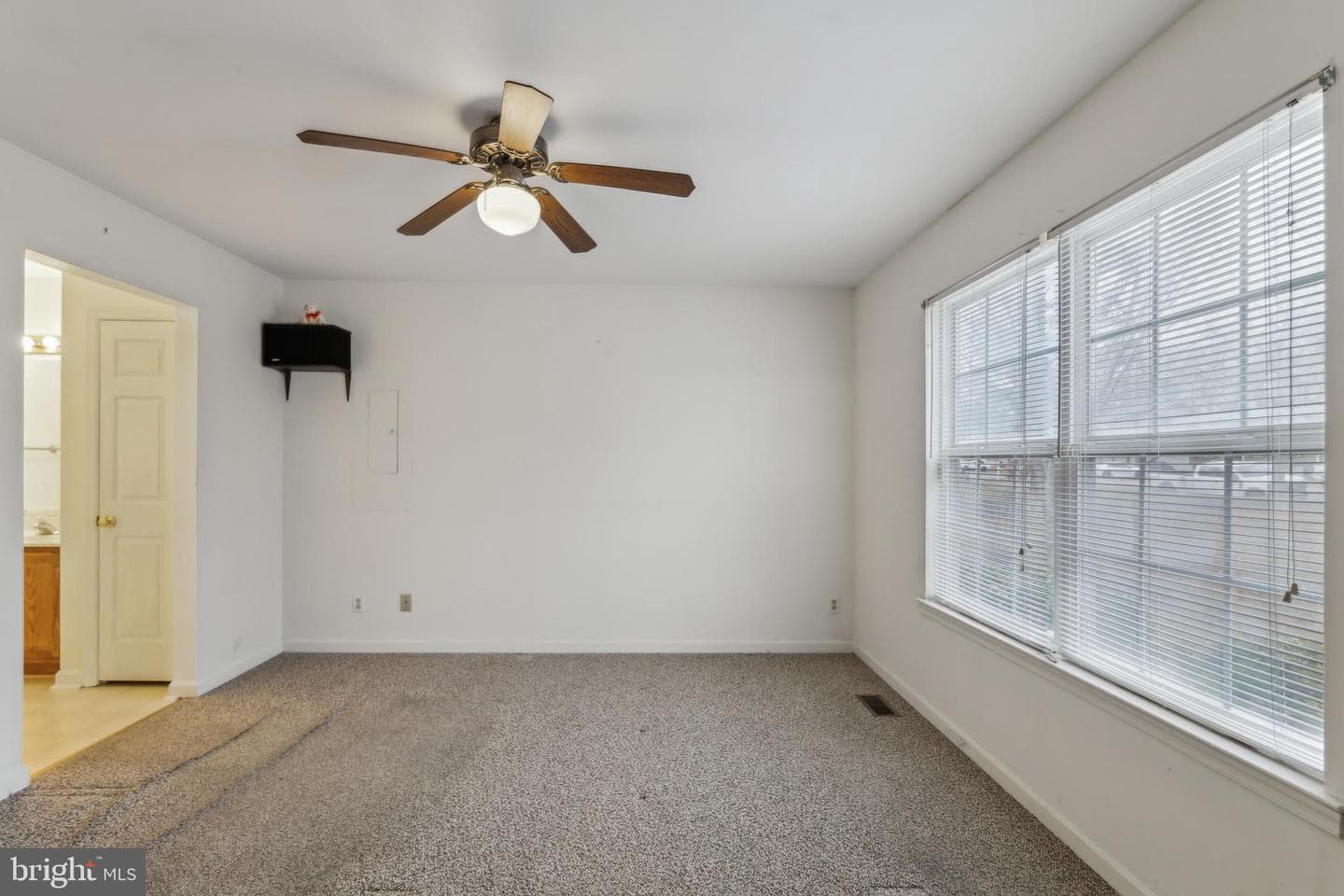 35514 Wilderness Shores Way photo 10