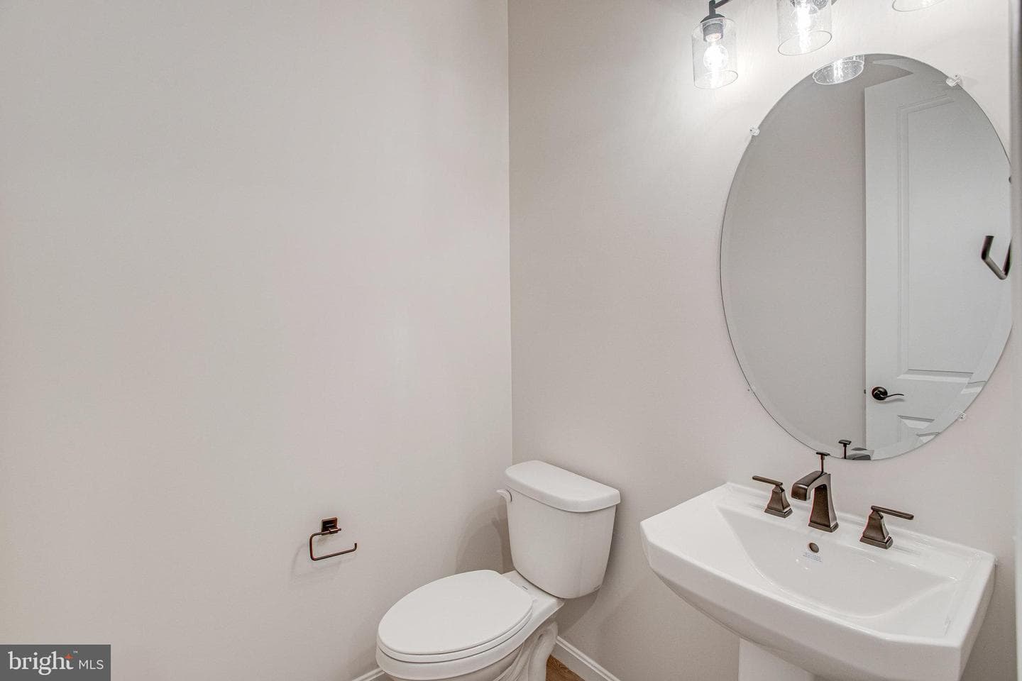 627 Clover Lane photo 22