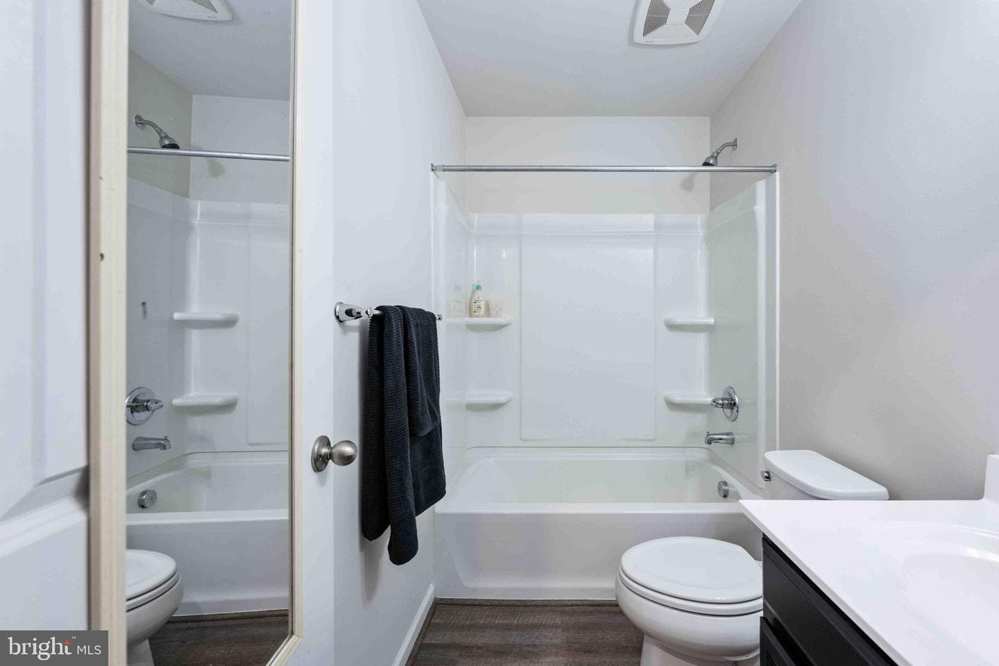 2840 Farzi Circle photo 31