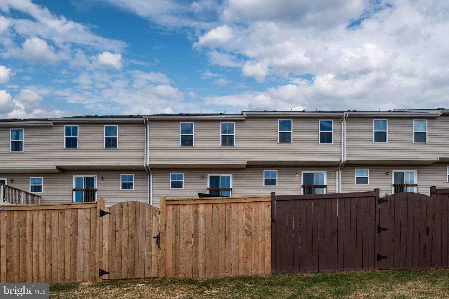 2840 Farzi Circle photo 40