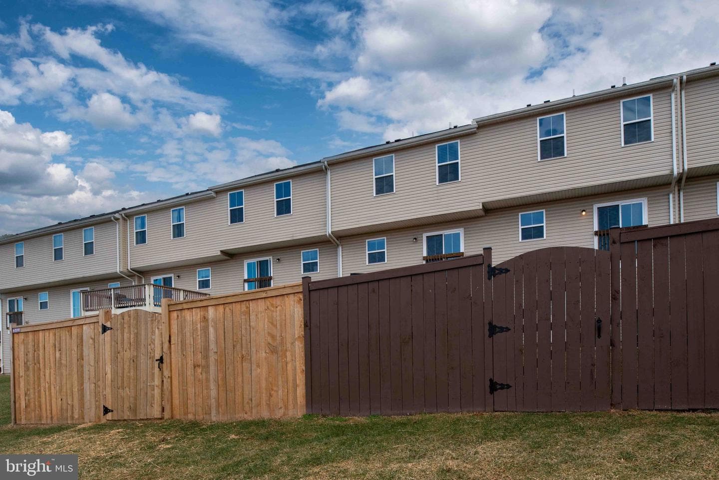 2840 Farzi Circle photo 41