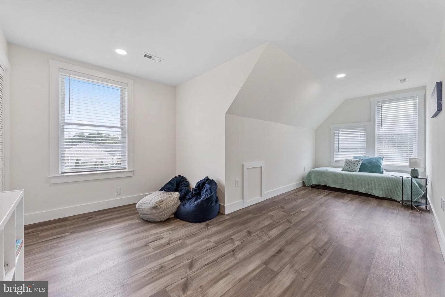 24062 Lands End Drive photo 37
