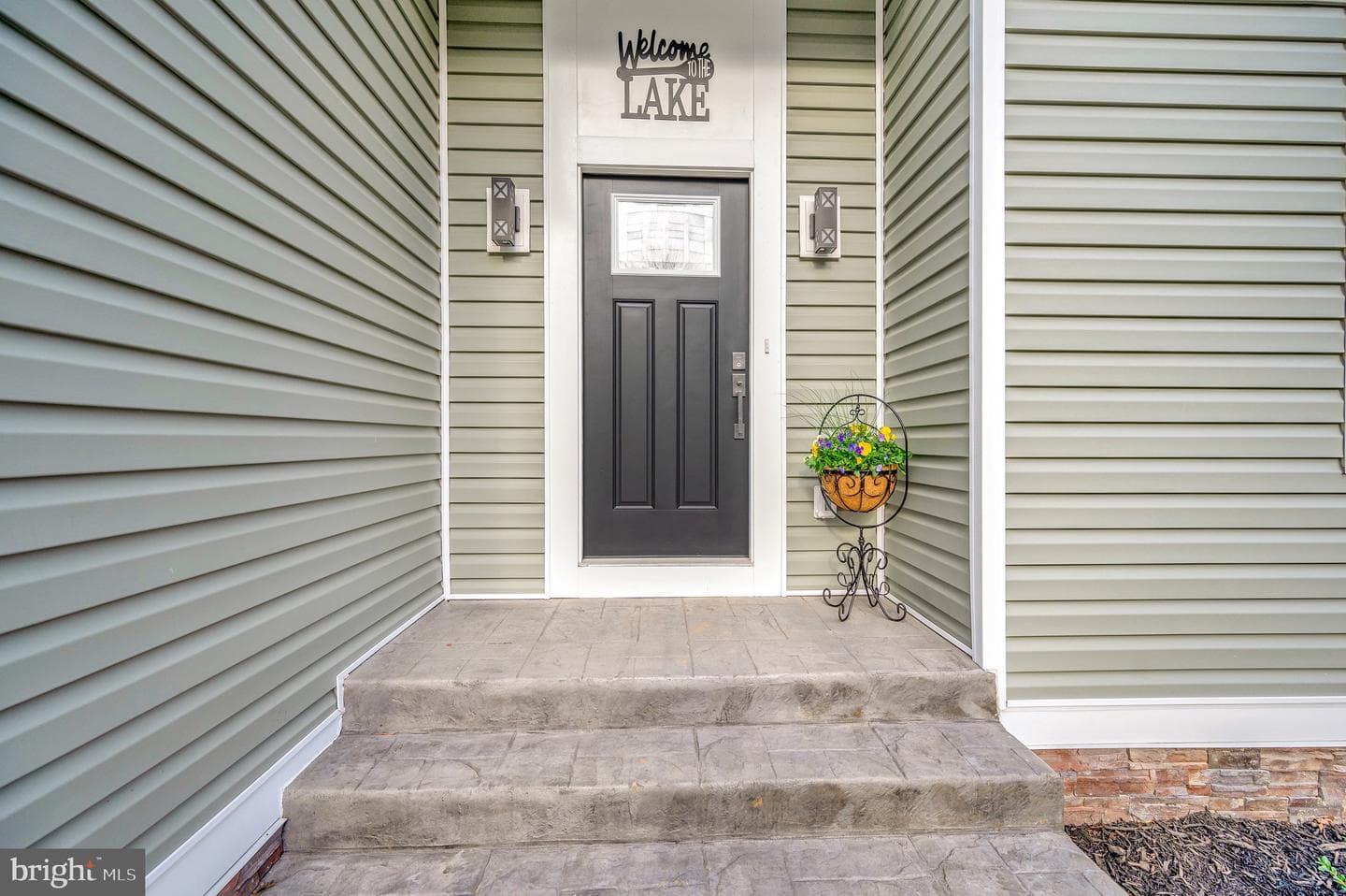 1310 Lakeview Parkway photo 3