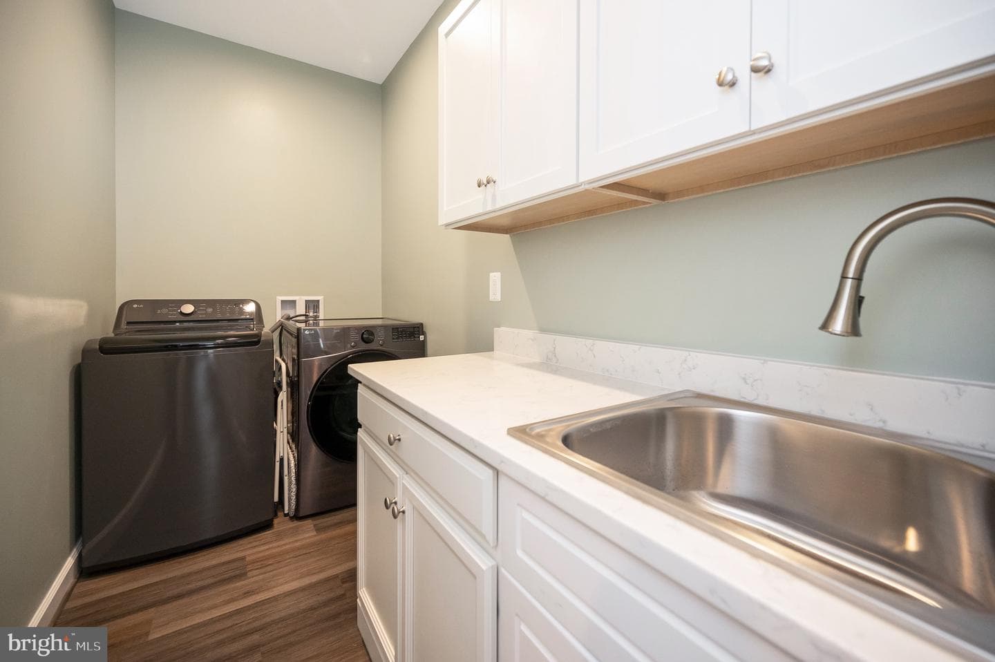 1310 Lakeview Parkway photo 32