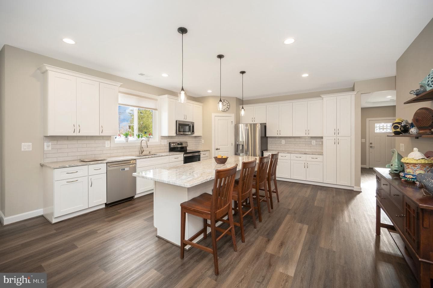 1310 Lakeview Parkway photo 8