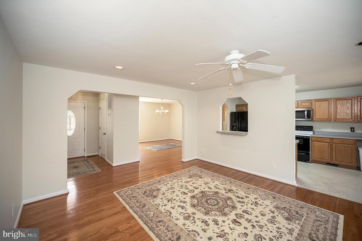 142 Washington Street photo 12