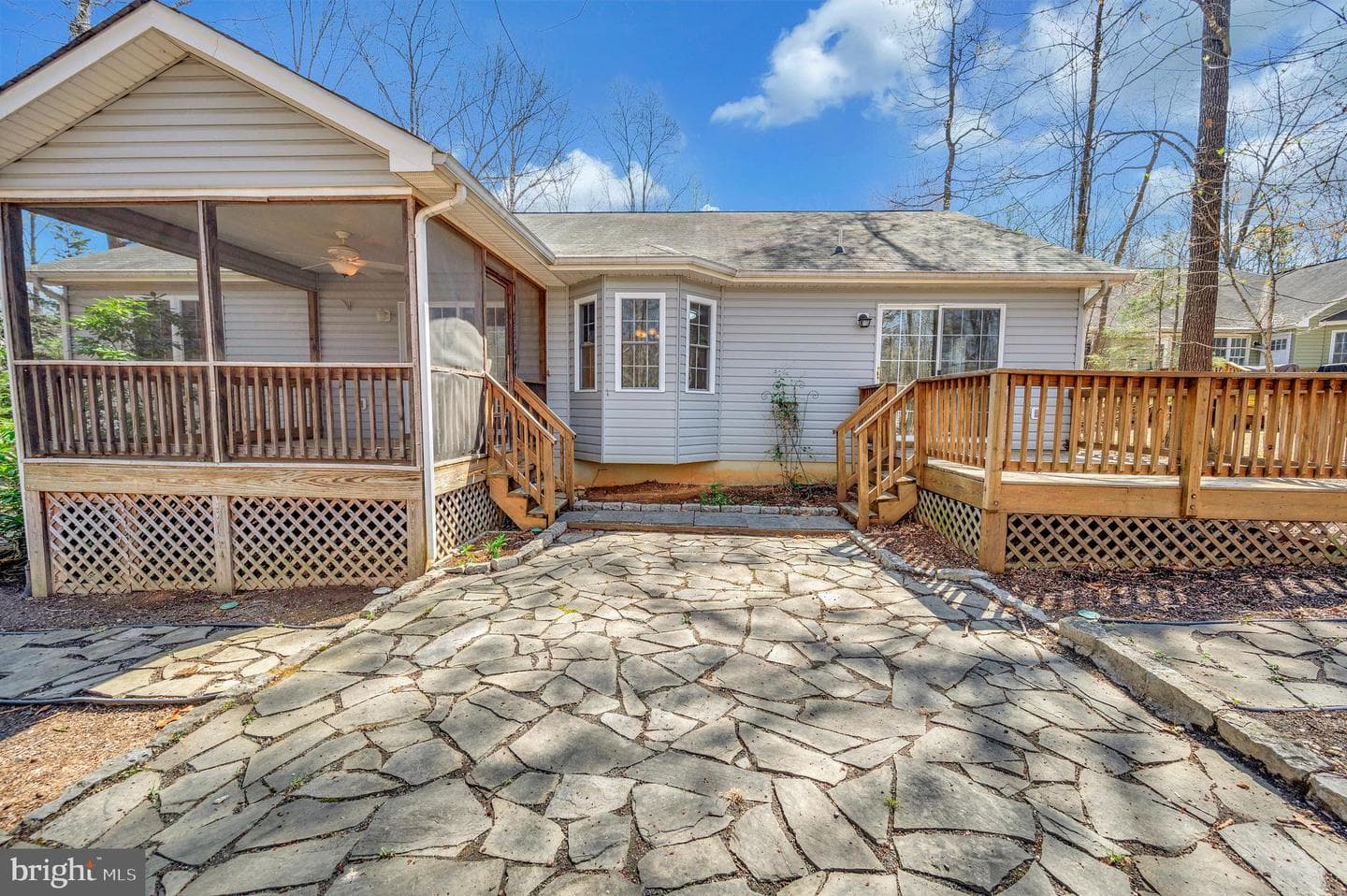 142 Washington Street photo 38