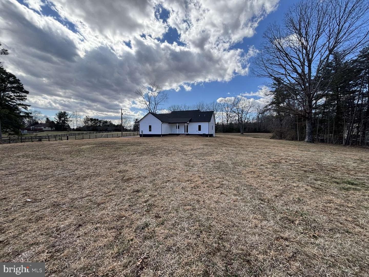 9291 Everona Road photo 4