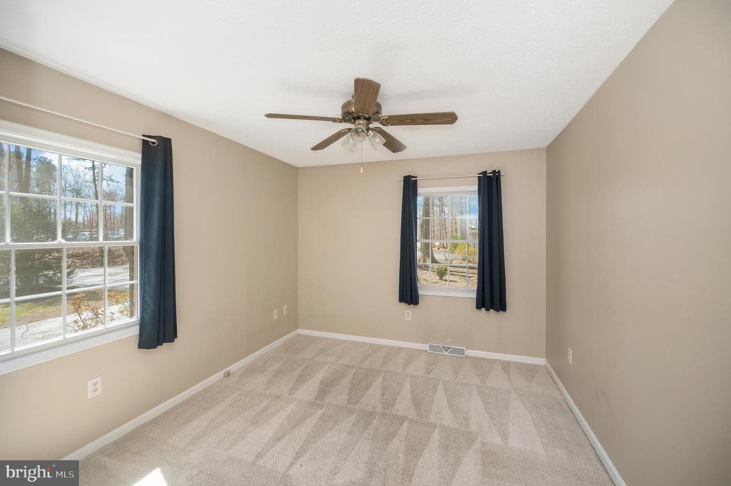 111 Fairway Drive photo 31
