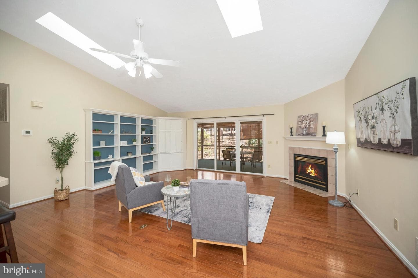 100 Monticello Circle photo 13