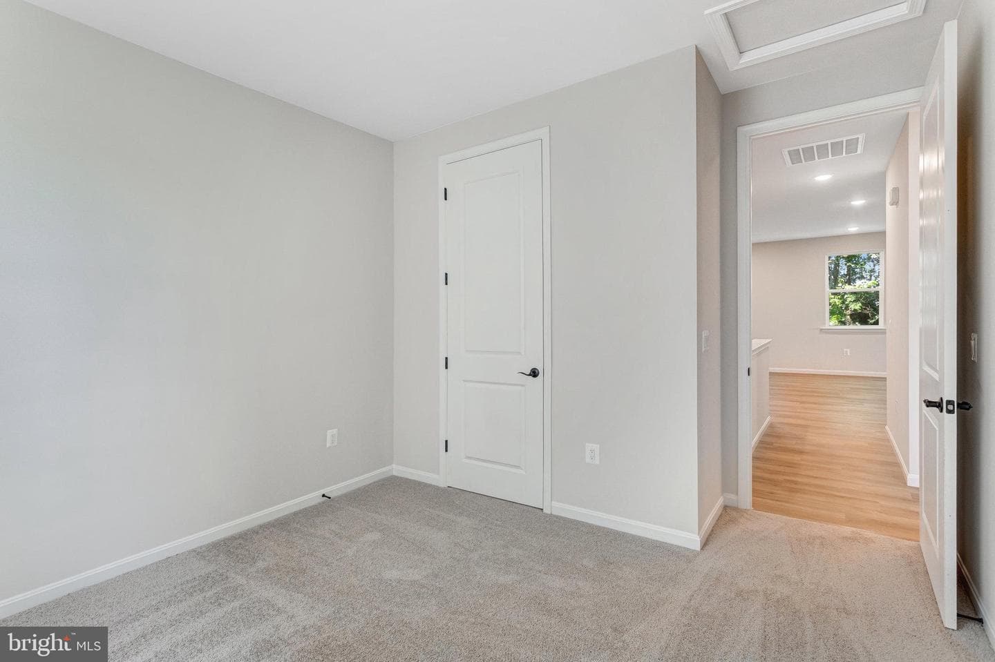 635 Clover Lane photo 23