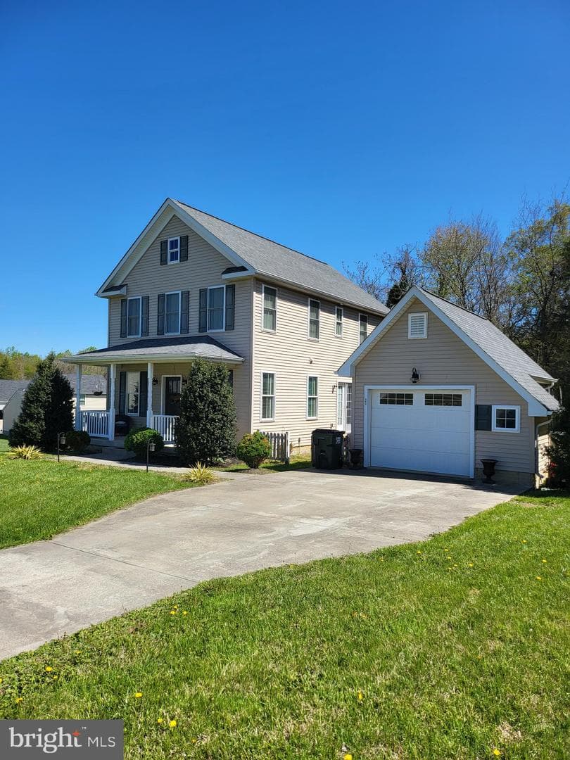 640 Coniston Manor Drive photo 4