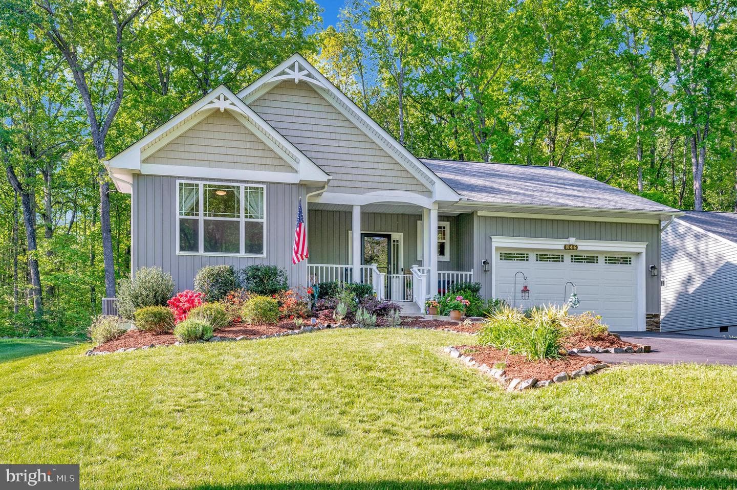 846 Confederate Drive photo 32