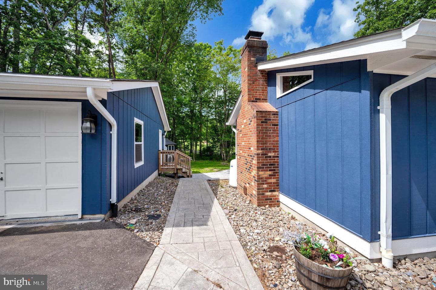 141 Eagle Court photo 14