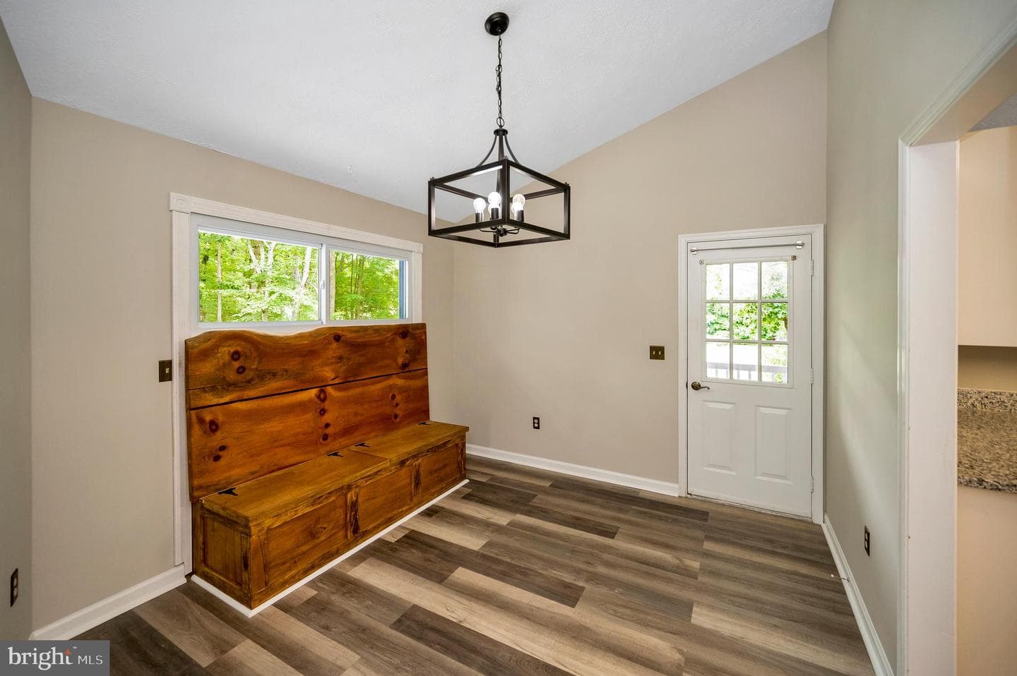 141 Eagle Court photo 27