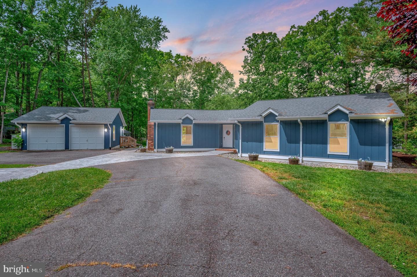 141 Eagle Court photo 4