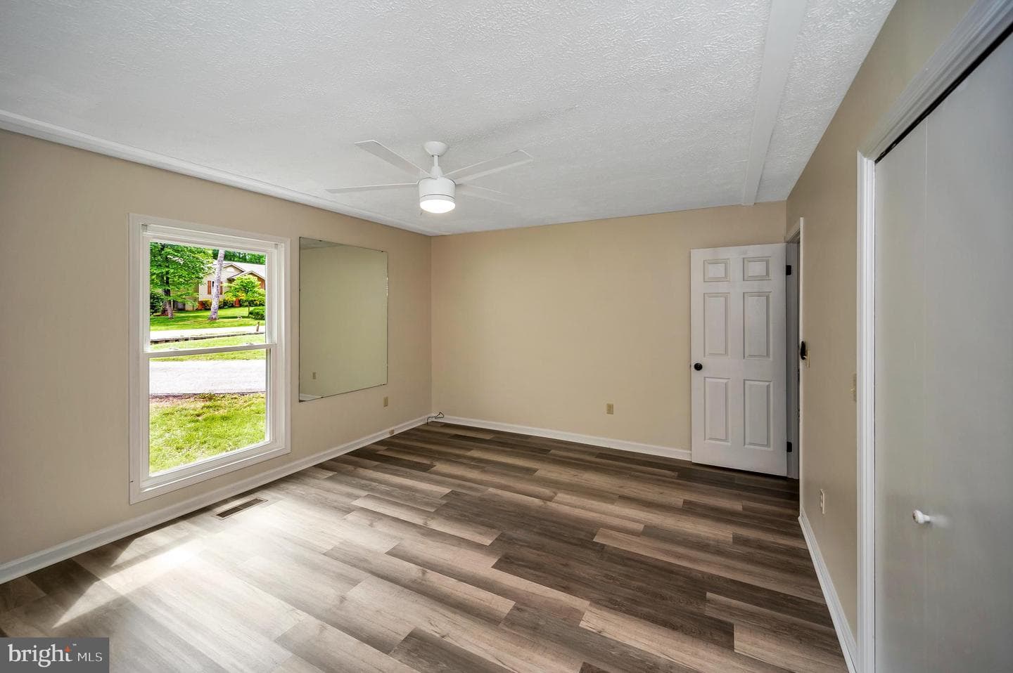 141 Eagle Court photo 46