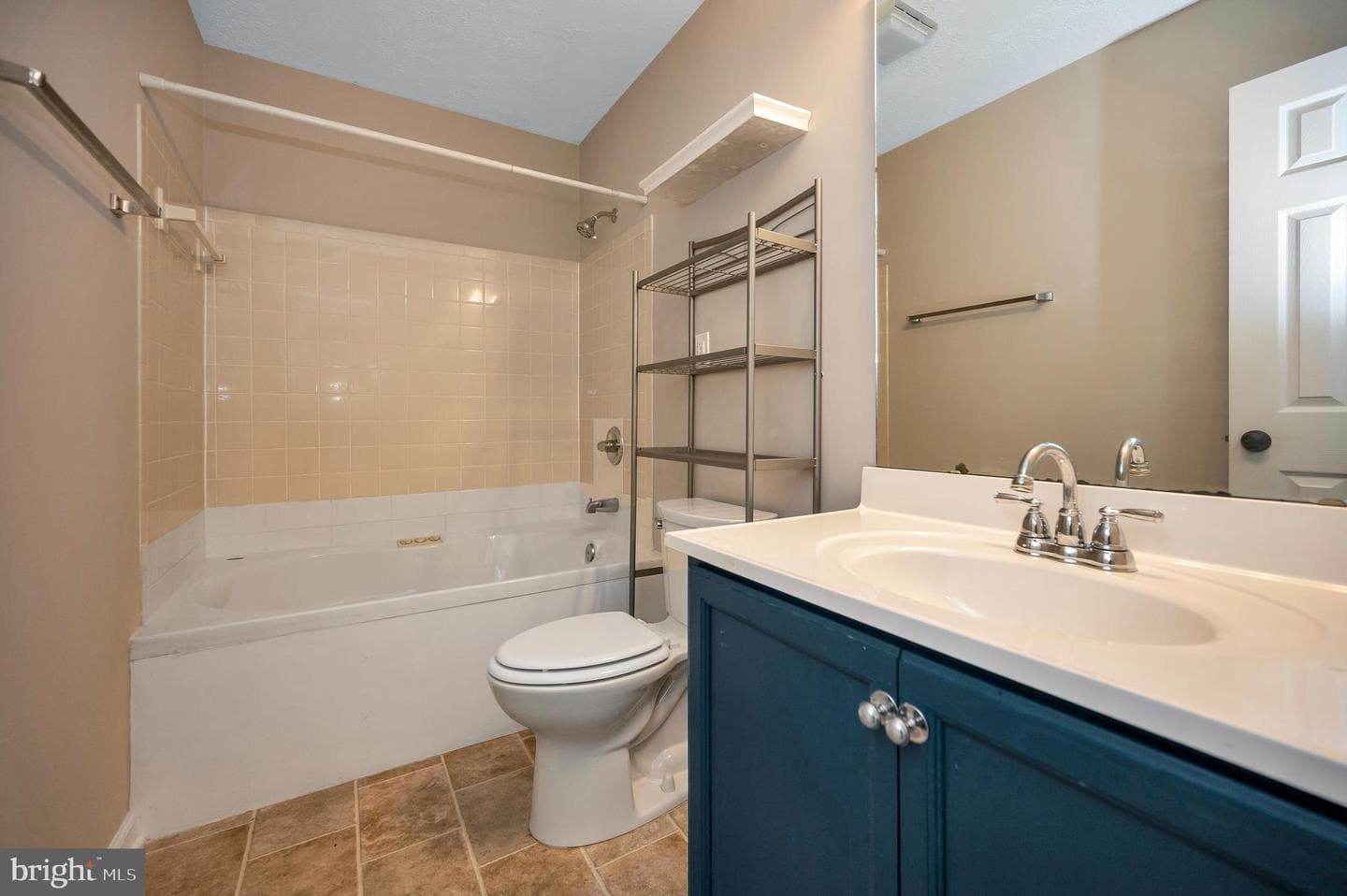 141 Eagle Court photo 47